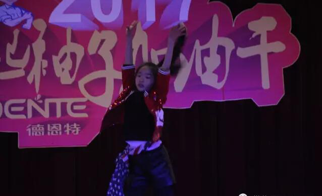 1507535851751724.png blob.png